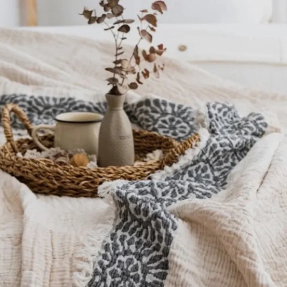 Genevieve Gorder Modern Feathered Flock Accent Pillow Gray/Tan Velvet Flock NEW - Picture 9 of 13